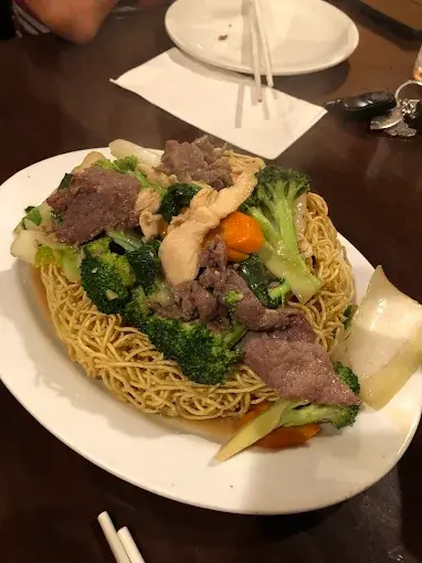 Fresh Vietnamese dishes at Viva Restaurant West End Winnipeg